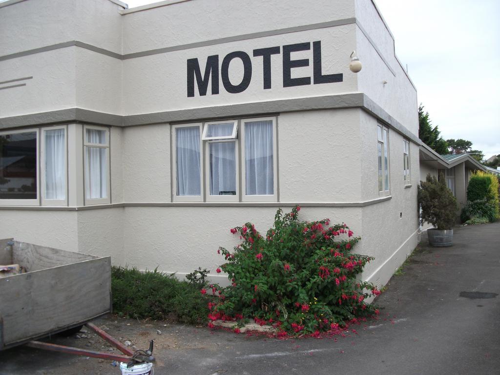 Trentham Motel Upper Hutt Buitenkant foto
